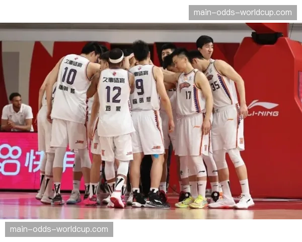 季后赛席位最终争夺:四队混战,最后两轮定乾坤 季后赛席位最终争夺:四队混战,最后两轮定乾坤